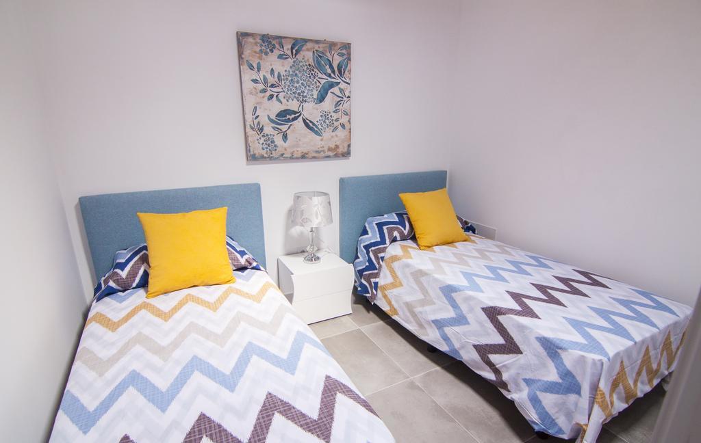 Anju Villas Los Delfines Bravo'S Apartments Corralejo Kültér fotó