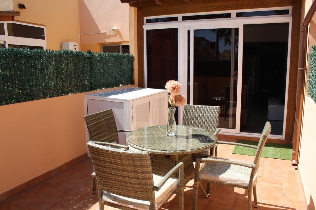 Anju Villas Los Delfines Bravo'S Apartments Corralejo Kültér fotó